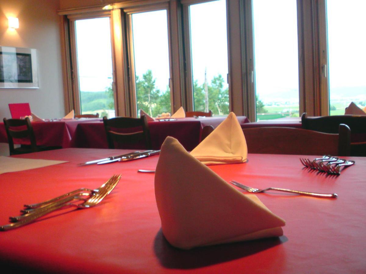 Pension And Restaurant La Collina Nakafurano Dış mekan fotoğraf